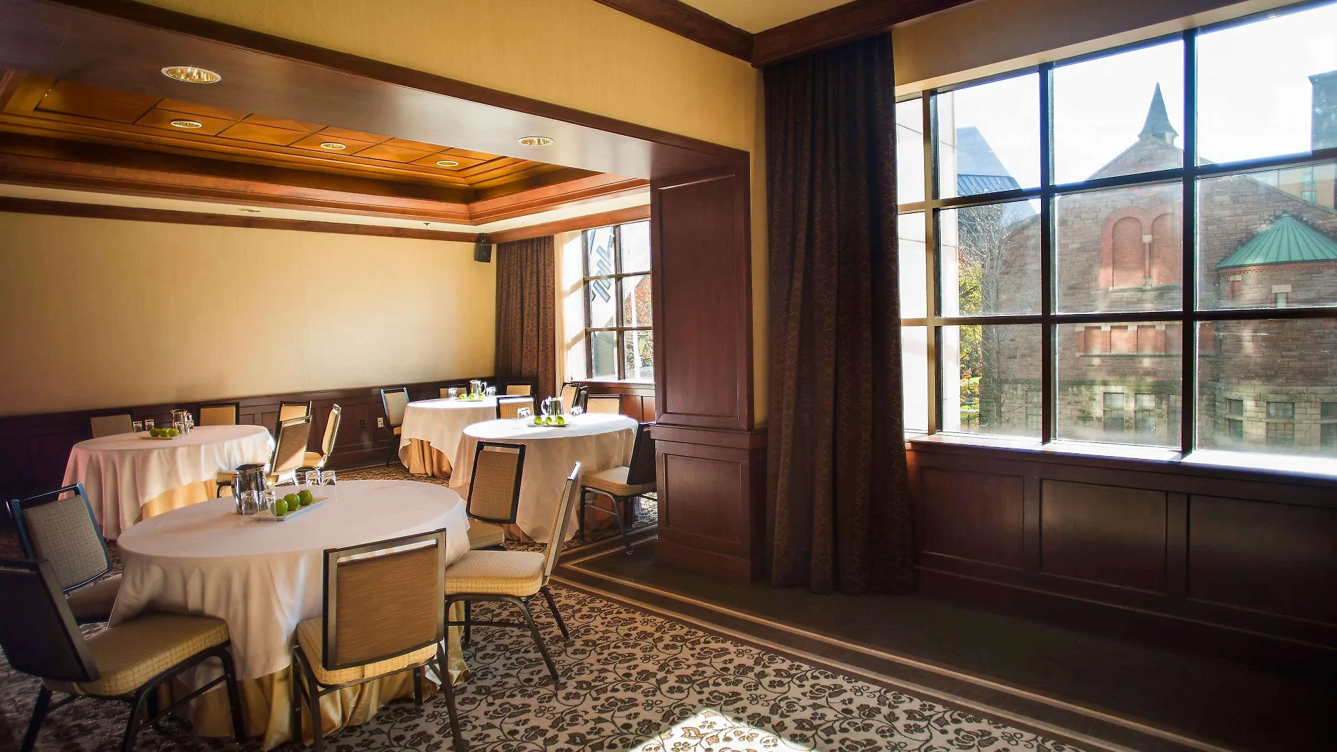 The Yorkville Royal Sonesta Hotel Toronto