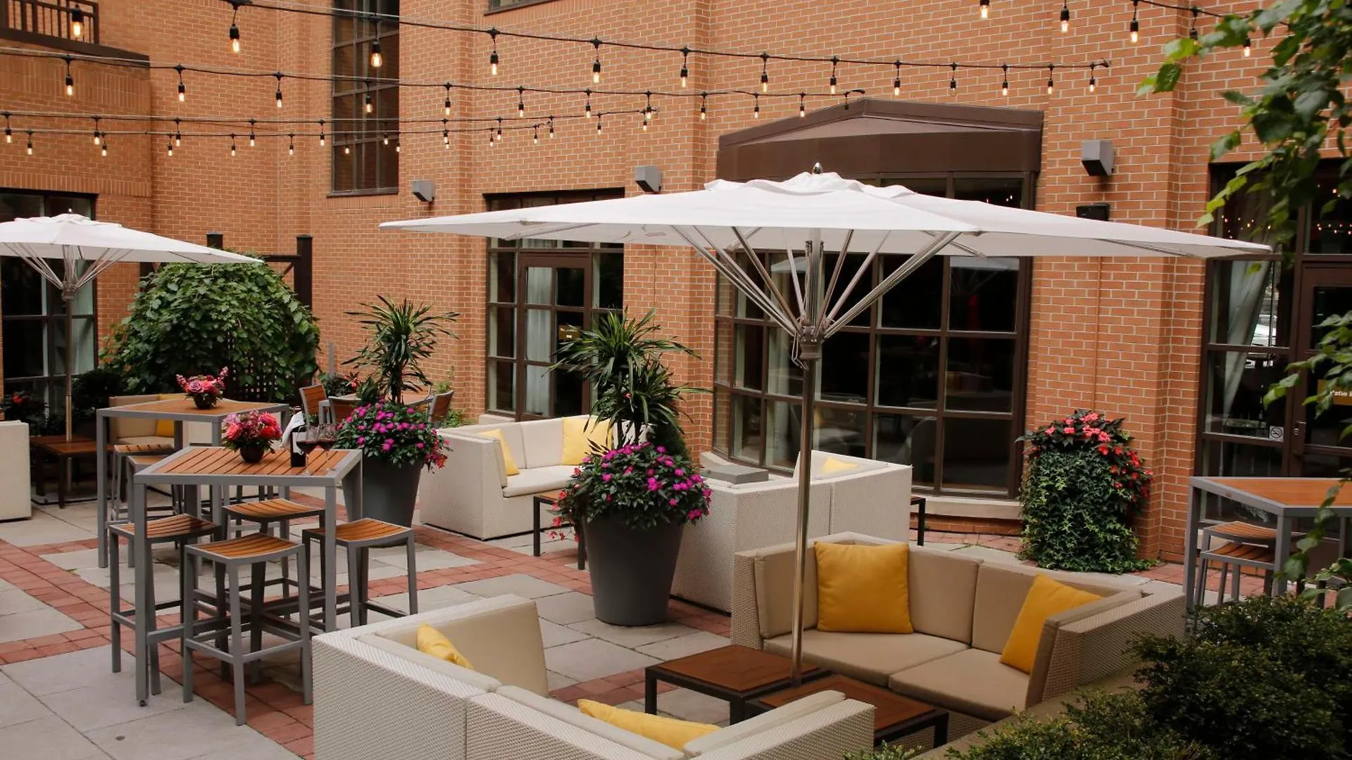 The Yorkville Royal Sonesta Hotel Toronto Canada