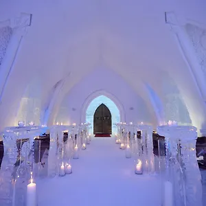 De Glace Hotel